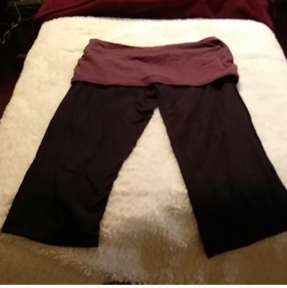 Lucy yoga pant - Picture 2 of 4